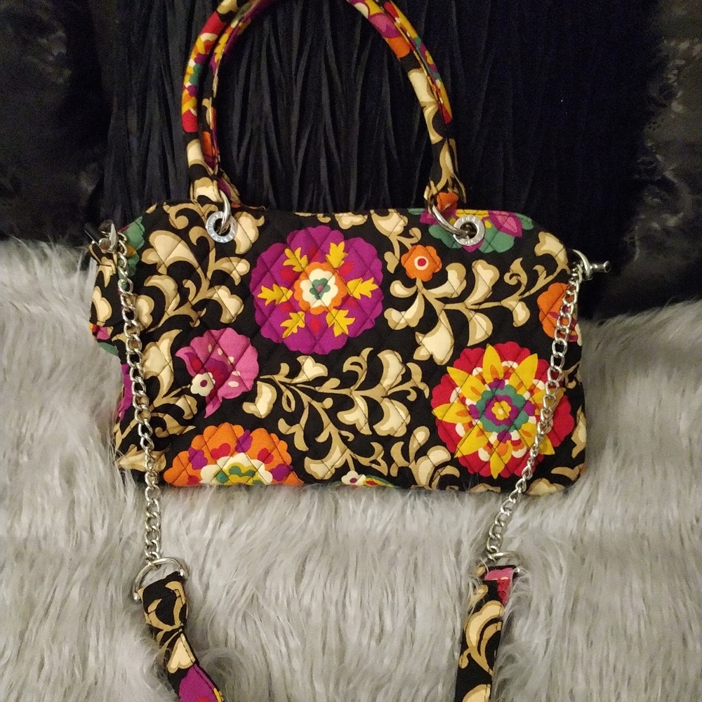 Vera Bradley Medium Purse, Like New.